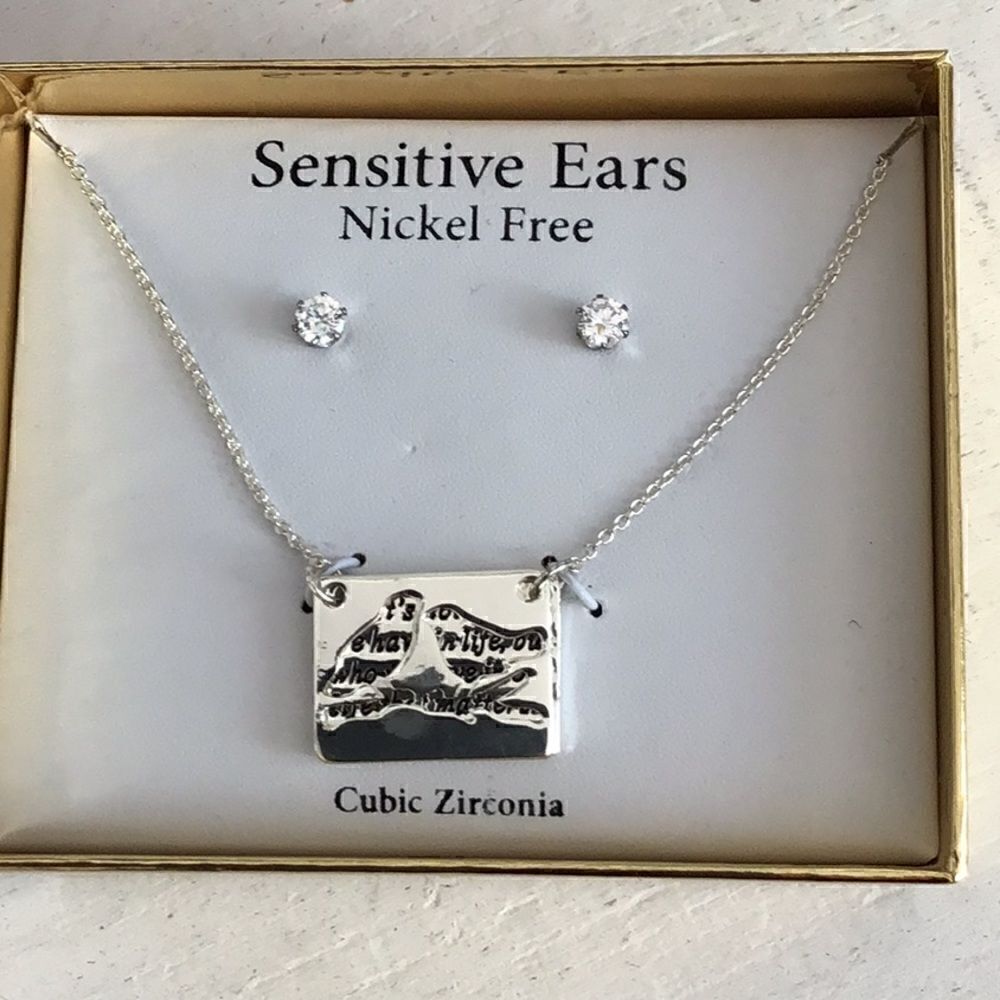 NIB Silver Bird Cut Out Quote Necklace & Cubic Zirconia Stud Earring Set
